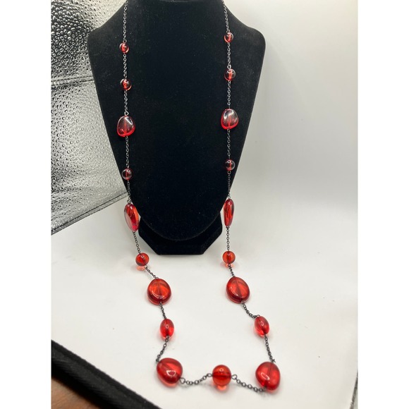 Red Transparent Beaded Gun Metal Gray Chain Necklace & Earrings! - Picture 5 of 14